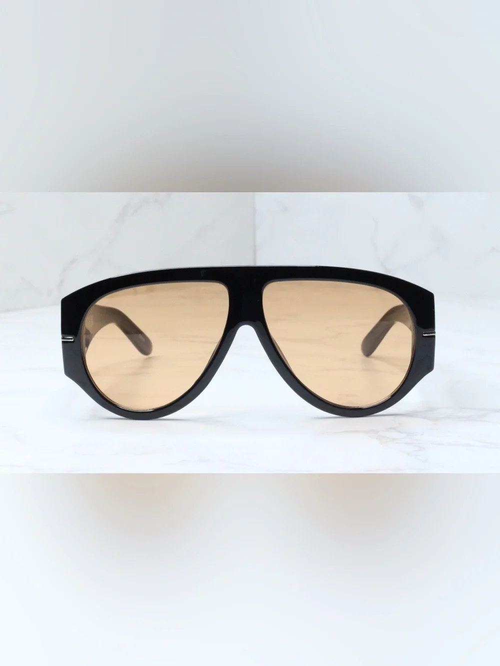 Classic Thick Aviator Sunglasses - Sleek Shades